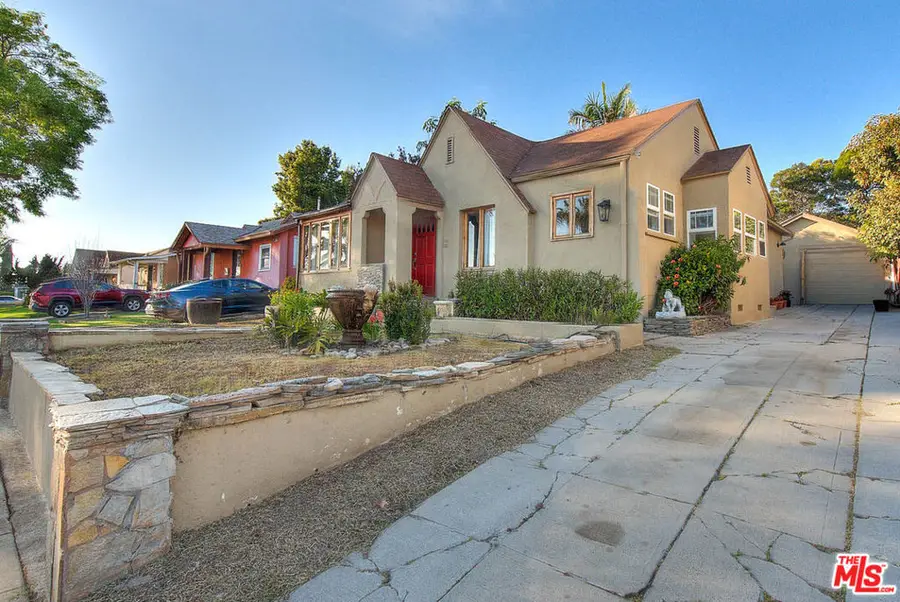 305 W Ellis Avenue, Inglewood, CA 90302 - #3