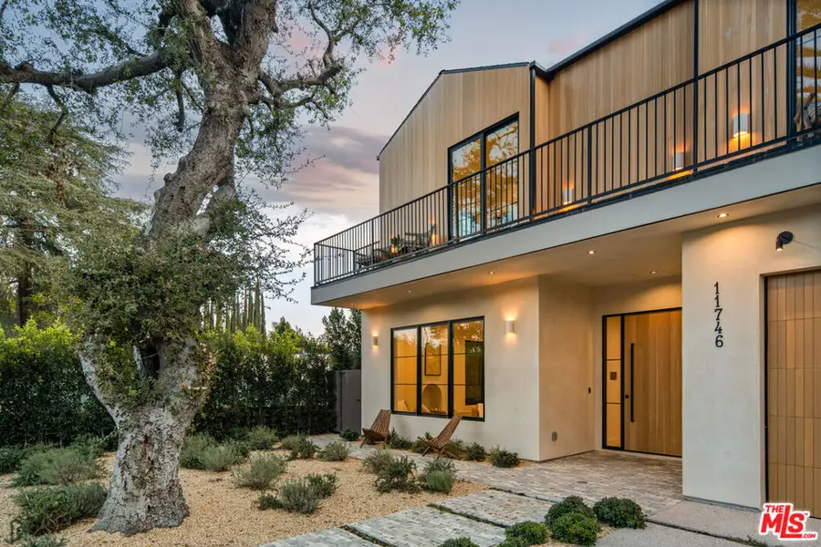 11746 La Maida Street, Valley Village, CA 91607 - #2