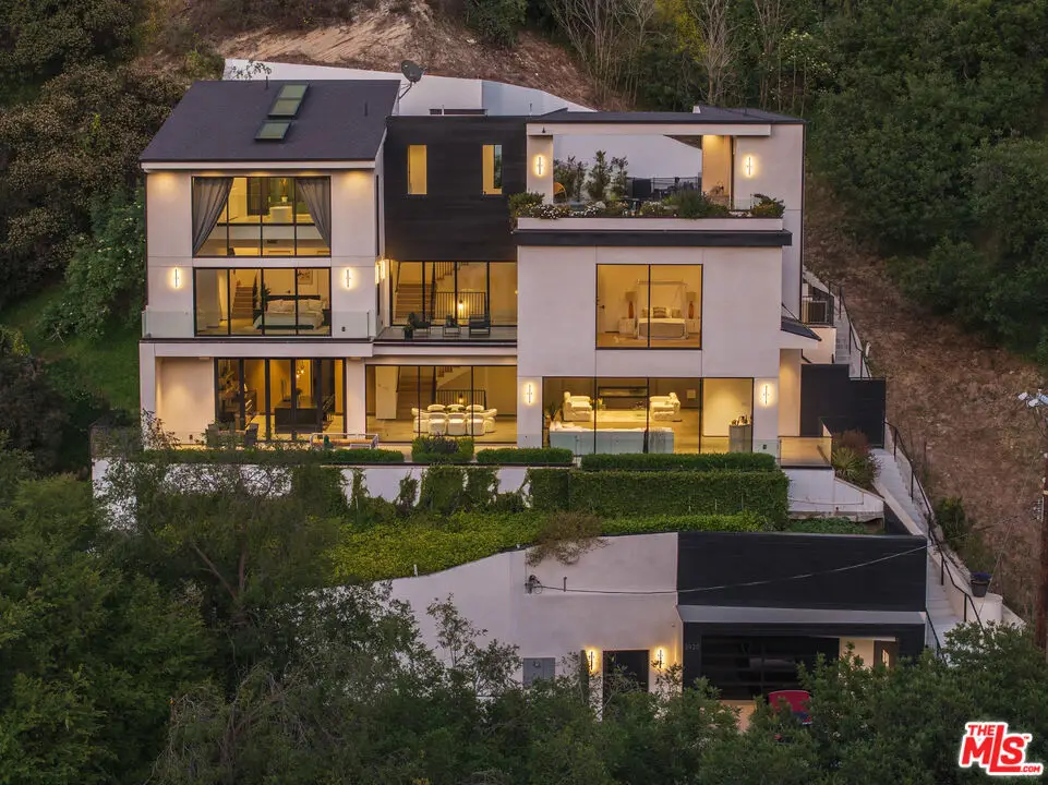 3920 Knobhill Drive, Sherman Oaks, CA 91423 - #1