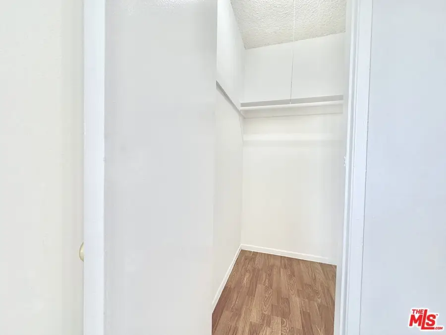 14157 Calvert Street, Van Nuys, CA 91401 - #3