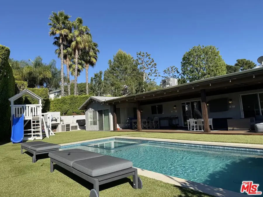 13710 Bayliss Road, Los Angeles, CA 90049 - #2