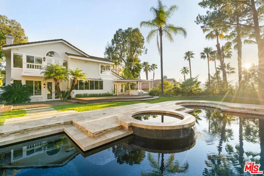 22137 Cairnloch Street, Calabasas, CA 91302 - #3