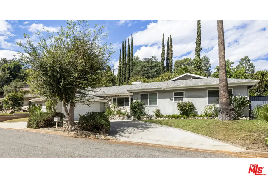 15508 Royal Ridge Road, Sherman Oaks, CA 91403 - #2
