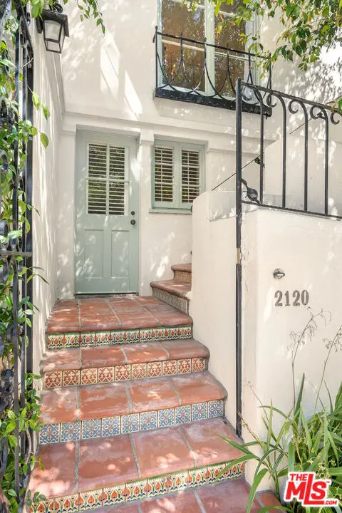 2120 Outpost Drive, Los Angeles, CA 90068 - #2