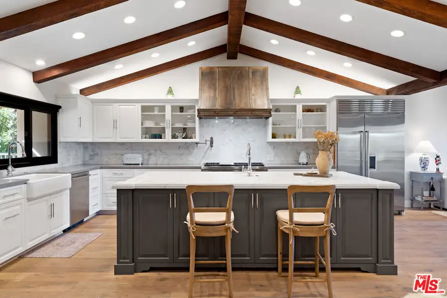 4920 Llano Drive, Woodland Hills, CA 91364 - #3