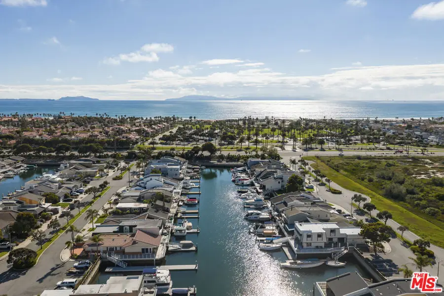 4555 Falkirk, Oxnard, CA 93035 - #2