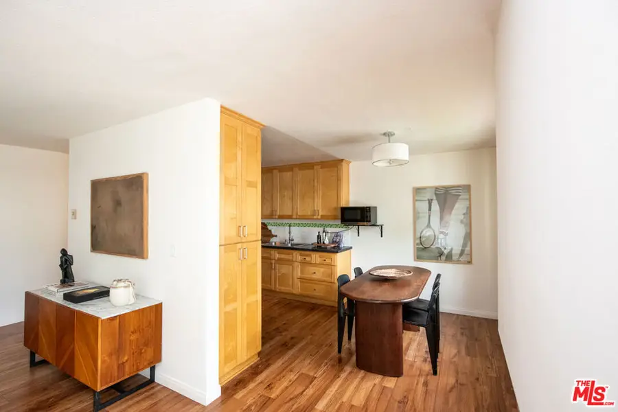 608 Idaho Avenue #6, Santa Monica, CA 90403 - #3