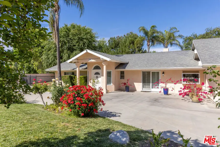 19717 Wells Drive, Woodland Hills, CA 91364 - #3