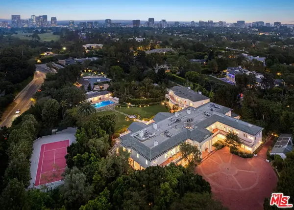 10250 W Sunset Boulevard, Los Angeles, CA 90077