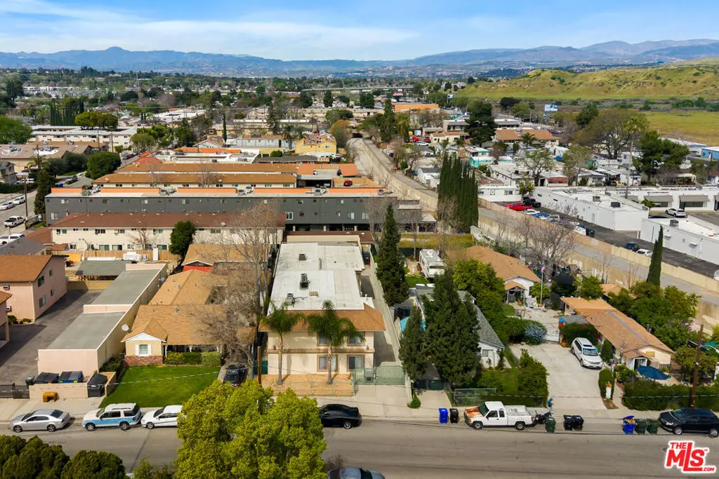 22607 14th Street, Newhall, CA 91321 - #1
