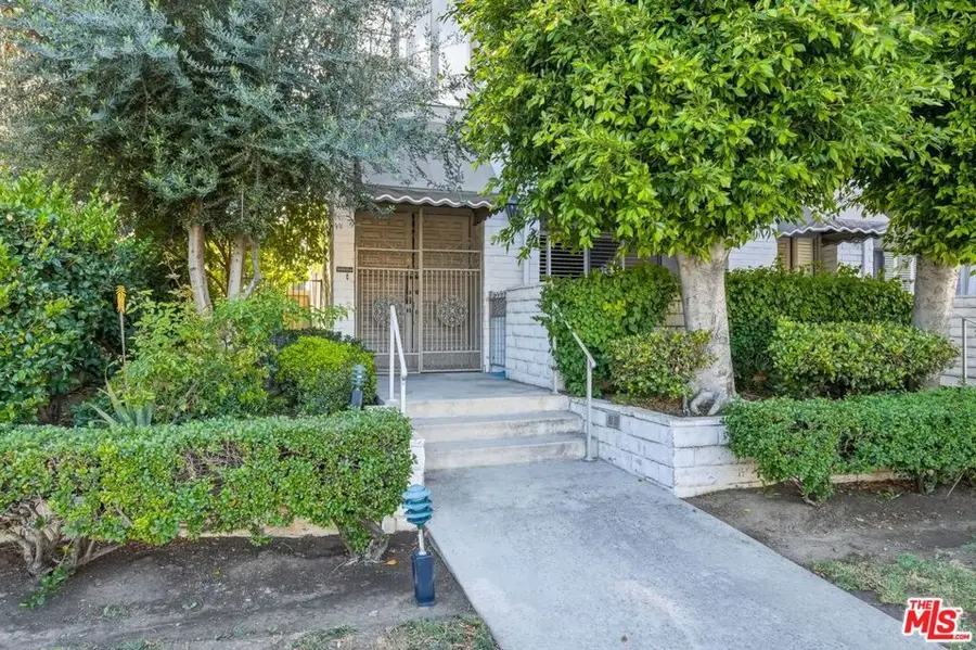 5305 White Oak Avenue #K, Encino, CA 91316 - #2