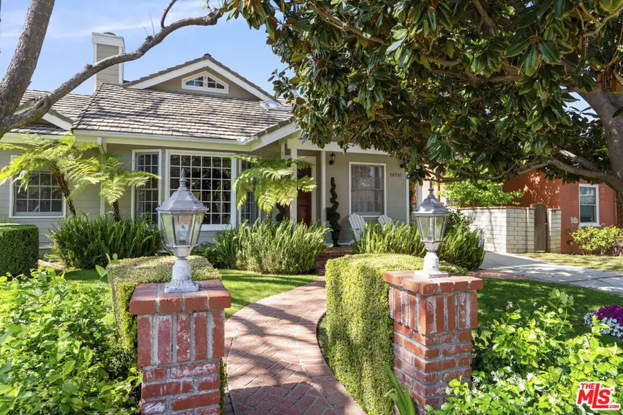 16731 Morrison Street, Encino, CA 91436 - #2