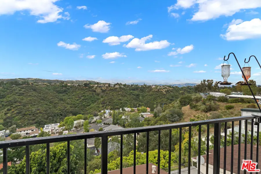 2385 Roscomare Road #F10, Los Angeles, CA 90077 - #3