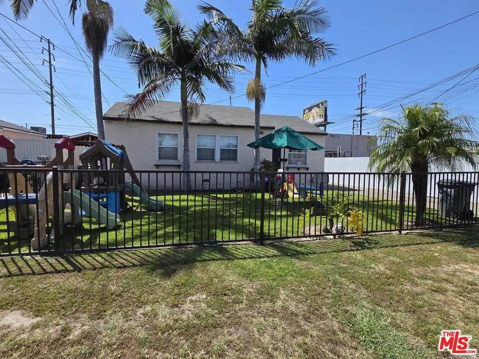 15119 Atkinson Boulevard, Gardena, CA 90249 - #1