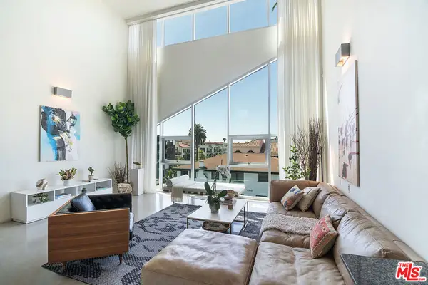 803 Wilcox Avenue #11, Los Angeles, CA 90038