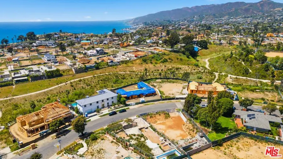 622 Alma Real Drive, Pacific Palisades, CA 90272 - #2