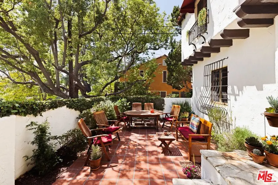 429 Ross Street, Glendale, CA 91207 - #3