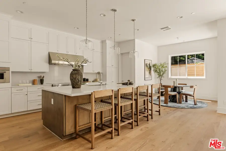 4019 Dixie Canyon Avenue, Sherman Oaks, CA 91423 - #3