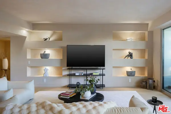 818 N Doheny Drive #205, West Hollywood, CA 90069