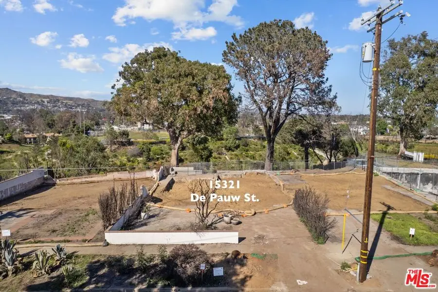 15321 De Pauw Street, Pacific Palisades, CA 90272 - #3