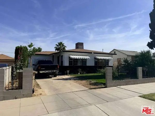 1222 E 18th Street, Bakersfield, CA 93305