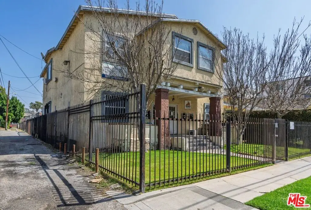 3416 Walton Avenue, Los Angeles, CA 90007 - #1