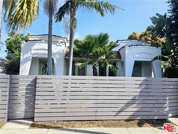 910 Victoria Avenue, Venice, CA 90291