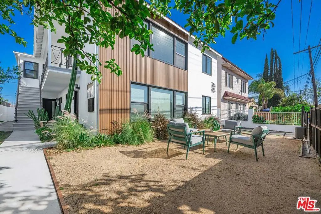 1/2 Burnside Avenue, Los Angeles, CA 90016 - #1