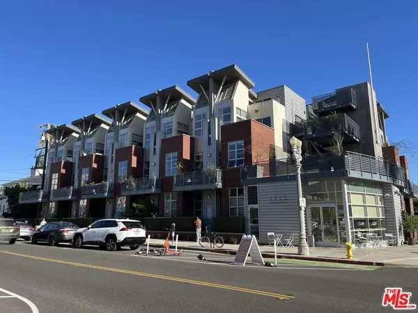 1912 Broadway #107, Santa Monica, CA 90404