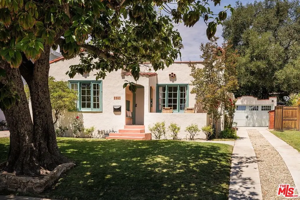 1961 Queensberry Road, Pasadena, CA 91104 - #1