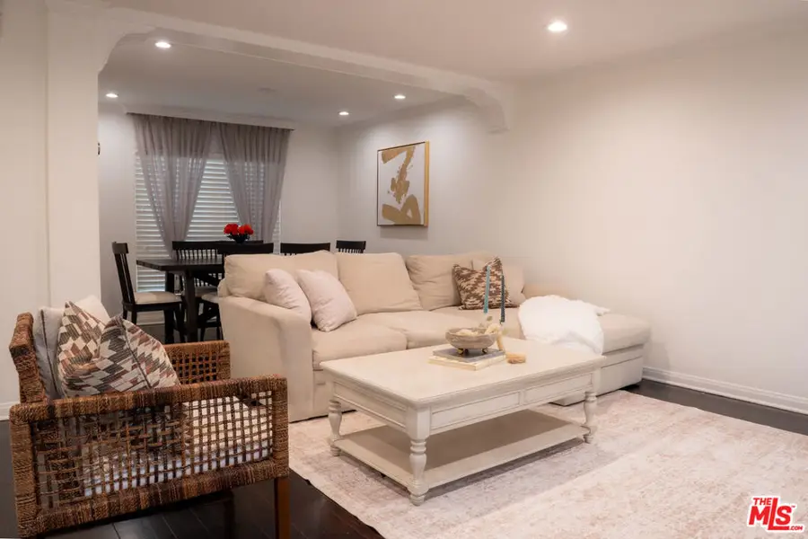 5257 Coldwater Canyon Avenue #B, Sherman Oaks, CA 91401 - #2