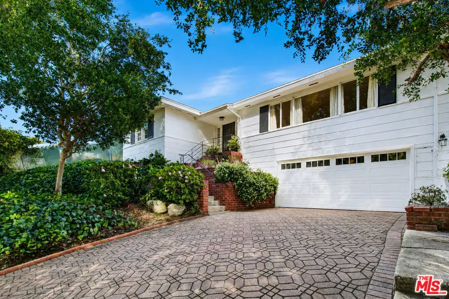 288 Tavistock Avenue, Los Angeles, CA 90049 - #2
