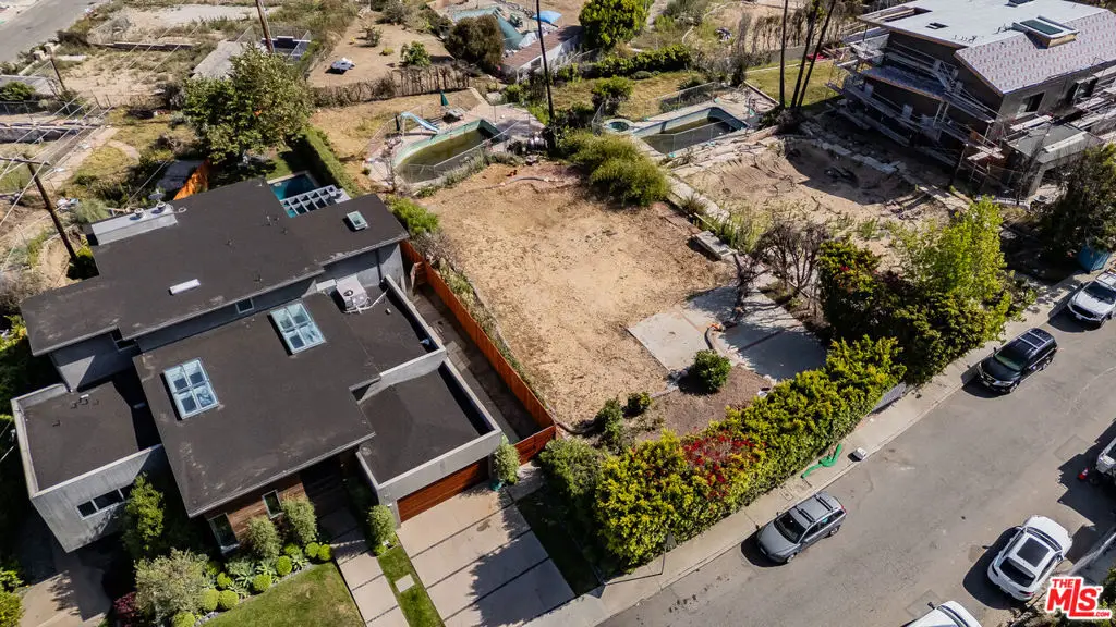 16630 Akron Street, Pacific Palisades, CA 90272 - #1