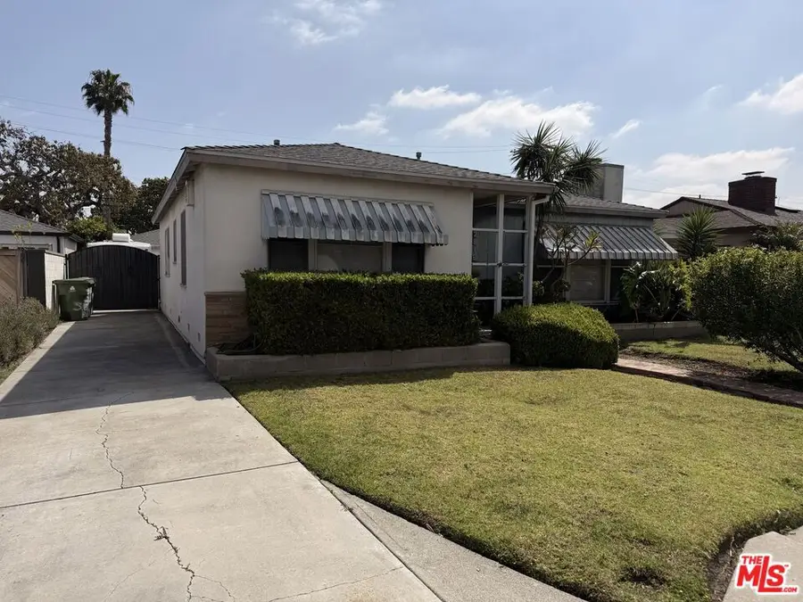 2816 S Bentley Avenue, Los Angeles, CA 90064 - #2