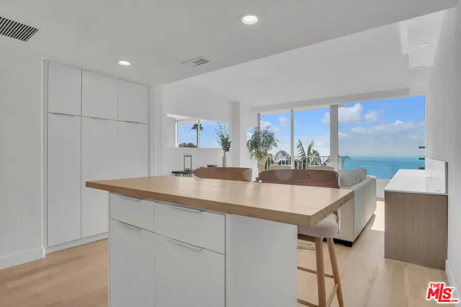 17350 W Sunset Boulevard #303, Pacific Palisades, CA 90272 - #3