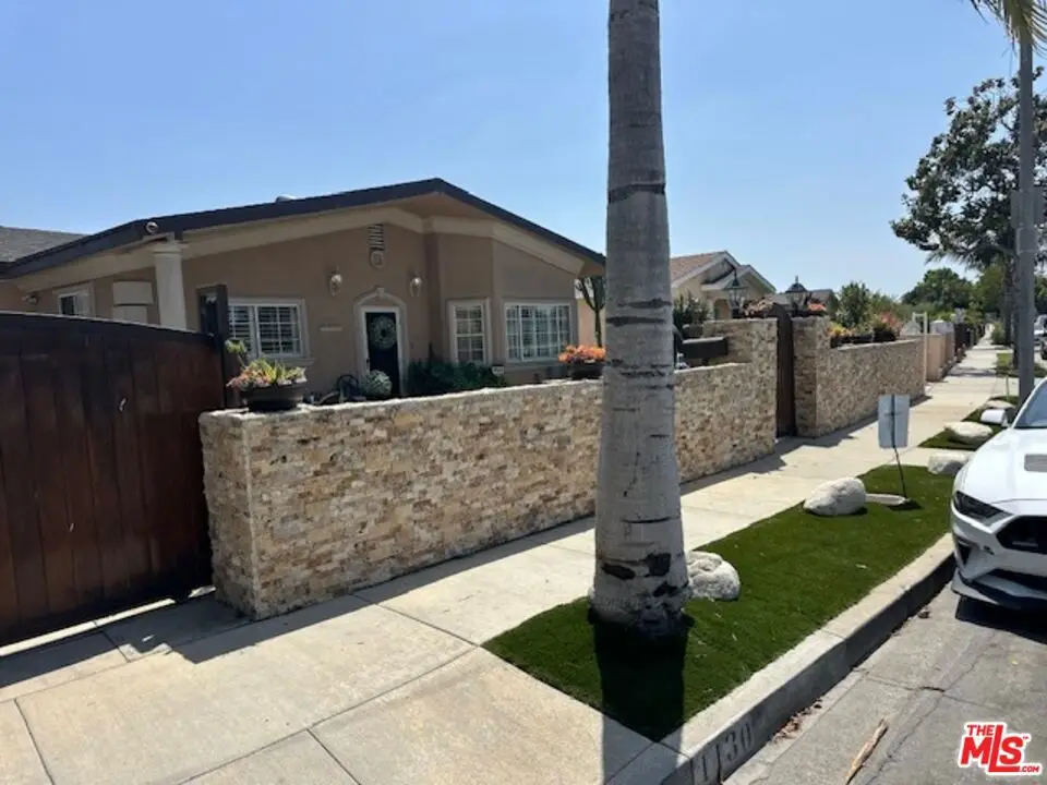 1130 E 66th Street, Inglewood, CA 90302 - #1