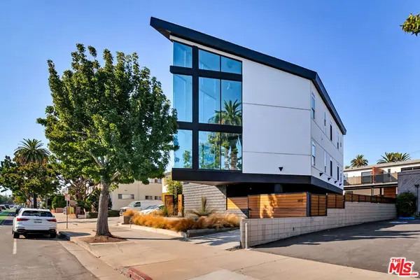 1447 11th Street, Santa Monica, CA 90401