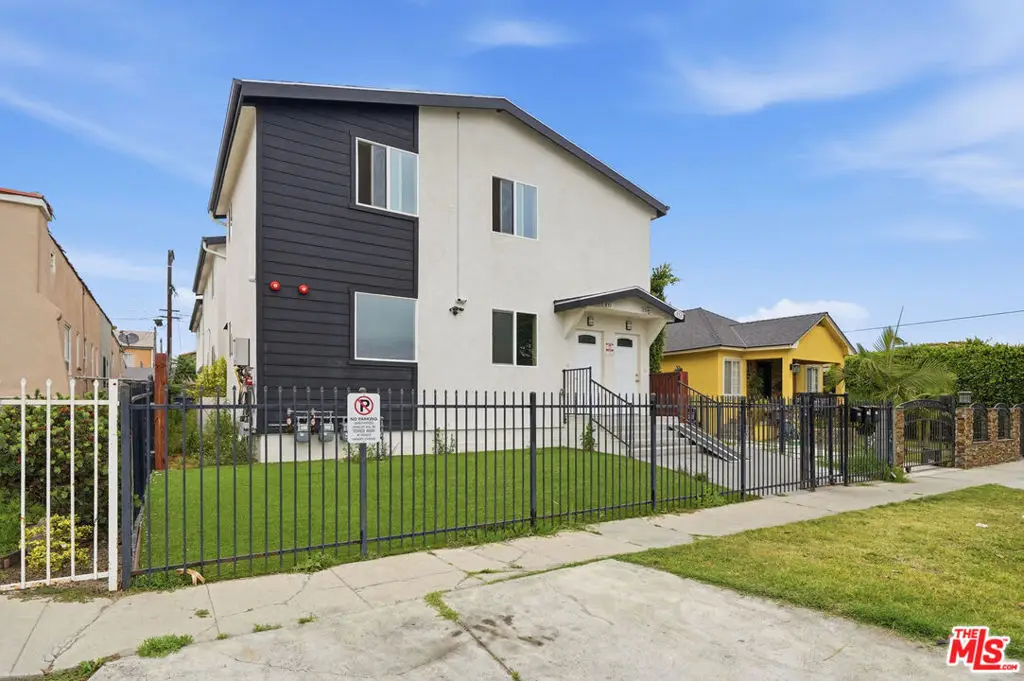 851 E 76th Place, Los Angeles, CA 90001 - #1
