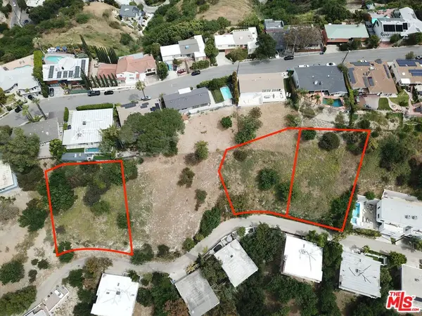 3800 N Oakfield Drive, Sherman Oaks, CA 91423