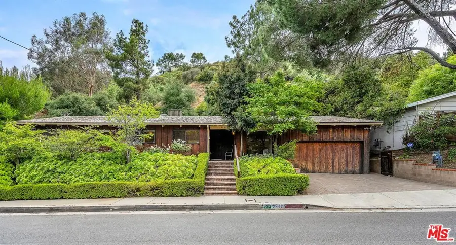 2557 Laurel Pass, Los Angeles, CA 90046 - #2