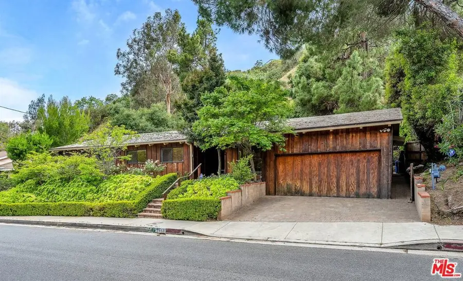 2557 Laurel Pass, Los Angeles, CA 90046 - #3