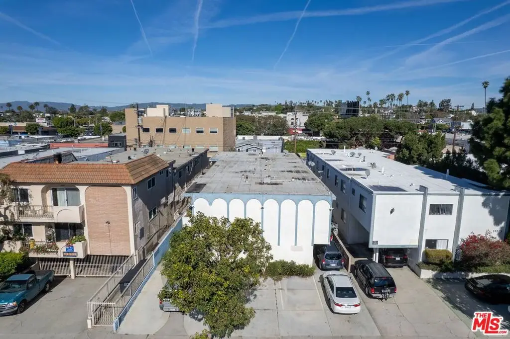 12231 Pacific Avenue, Los Angeles, CA 90066 - #1