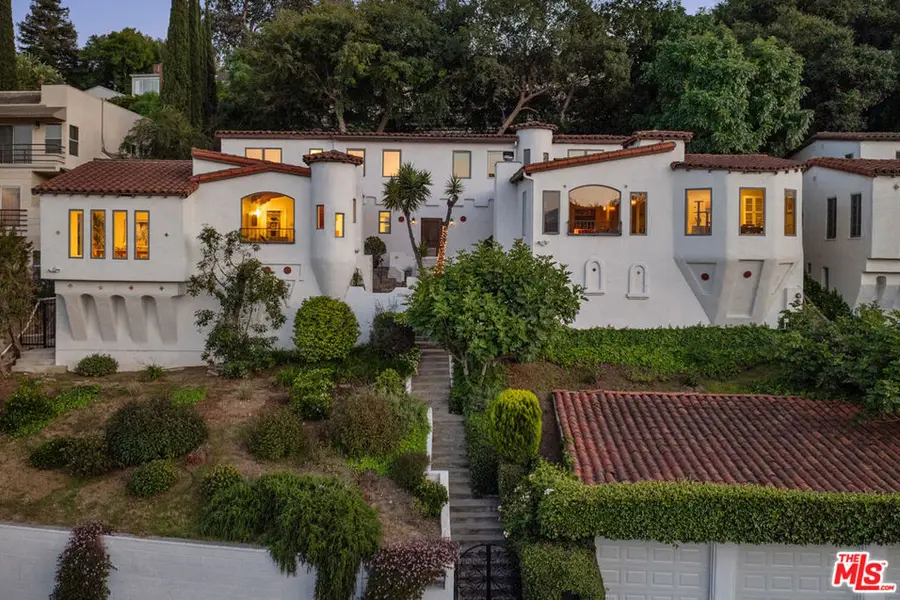 3700 Arbolada Road, Los Angeles, CA 90027 - #3