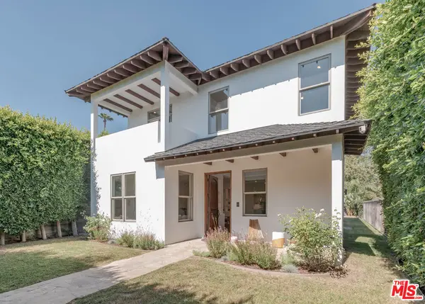 3496 Redwood Avenue, Los Angeles, CA 90066