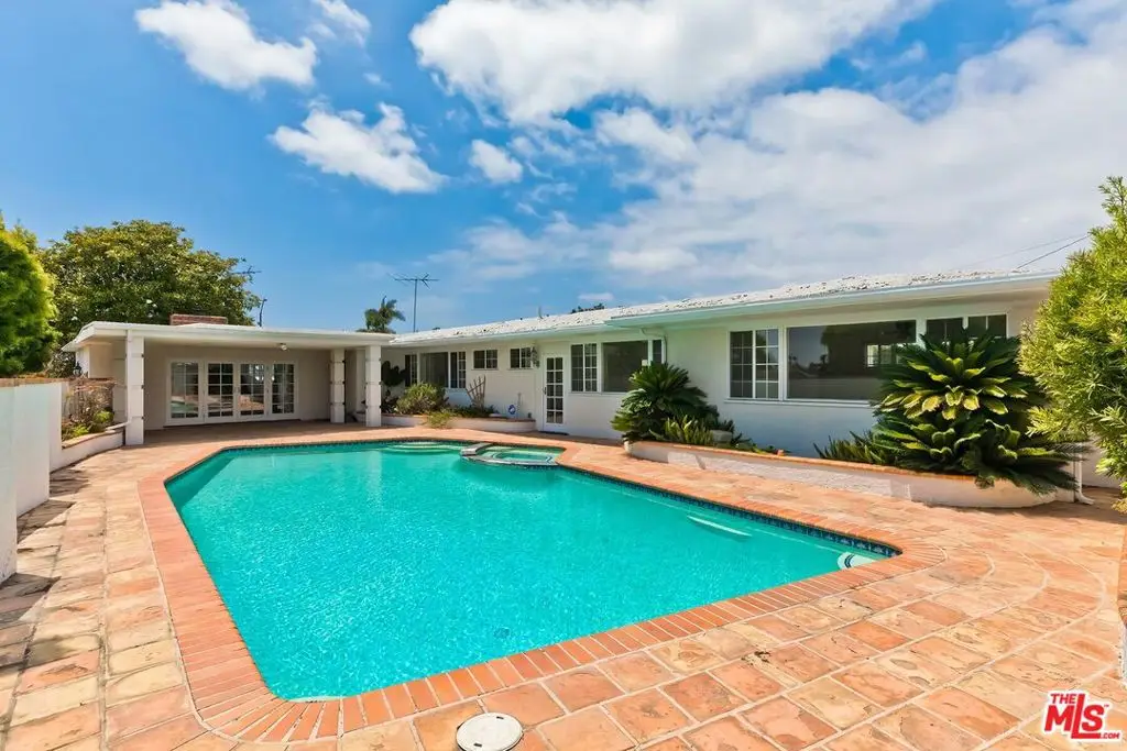 4821 W 63rd Street, Los Angeles, CA 90056 - #1