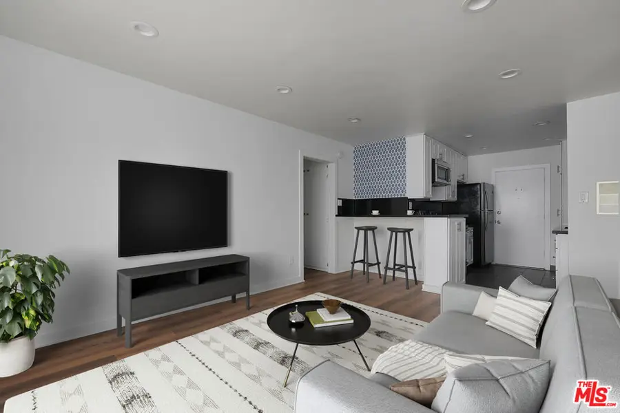 960 Larrabee Street #218, West Hollywood, CA 90069 - #2