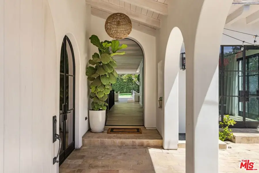 339 17th Street, Santa Monica, CA 90402 - #2