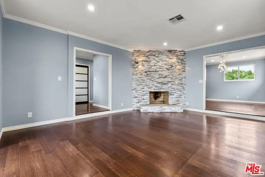 5502 S Chariton Avenue, Los Angeles, CA 90056 - #3