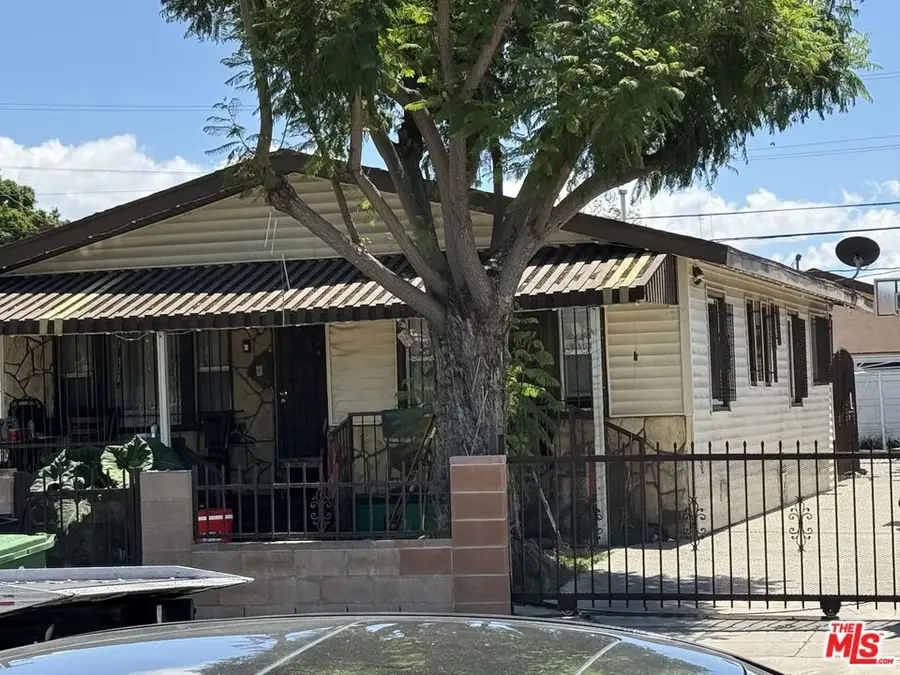 836 W 62nd Street, Los Angeles, CA 90044 - #2