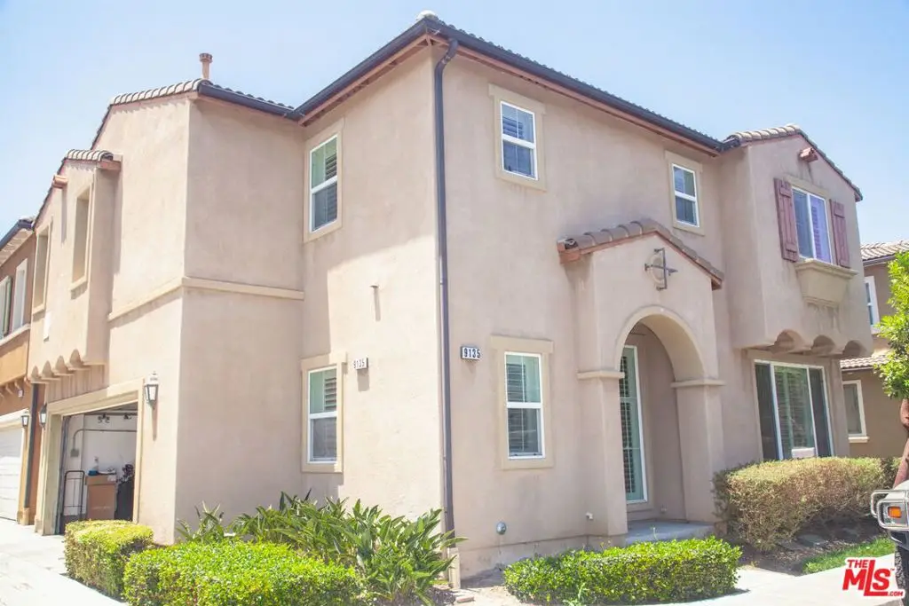 9135 S Cullen Way, Inglewood, CA 90305 - #1